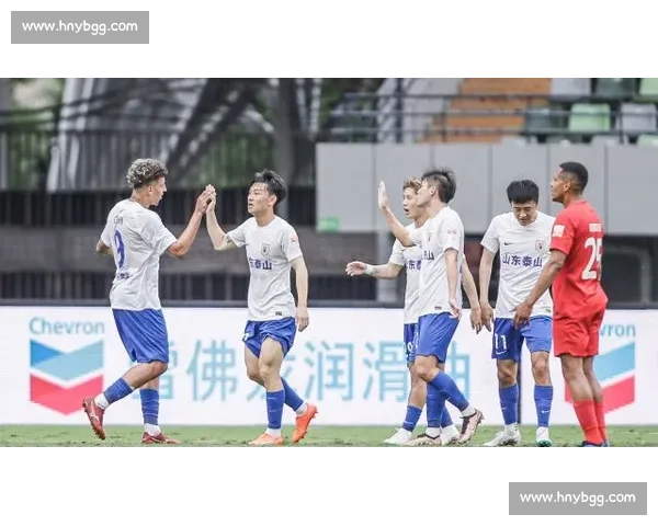 泰山 2-1 逆转海港!刘洋推射成制胜关键