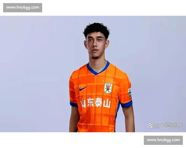 李小恒：加盟泰山不犹豫，中超遇港队队友暖心